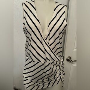 Banana Republic striped top M